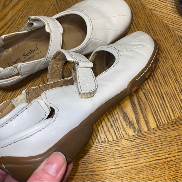 Josef Seibel White Mary Jane (Velcro Straps) - Picture 3 of 11